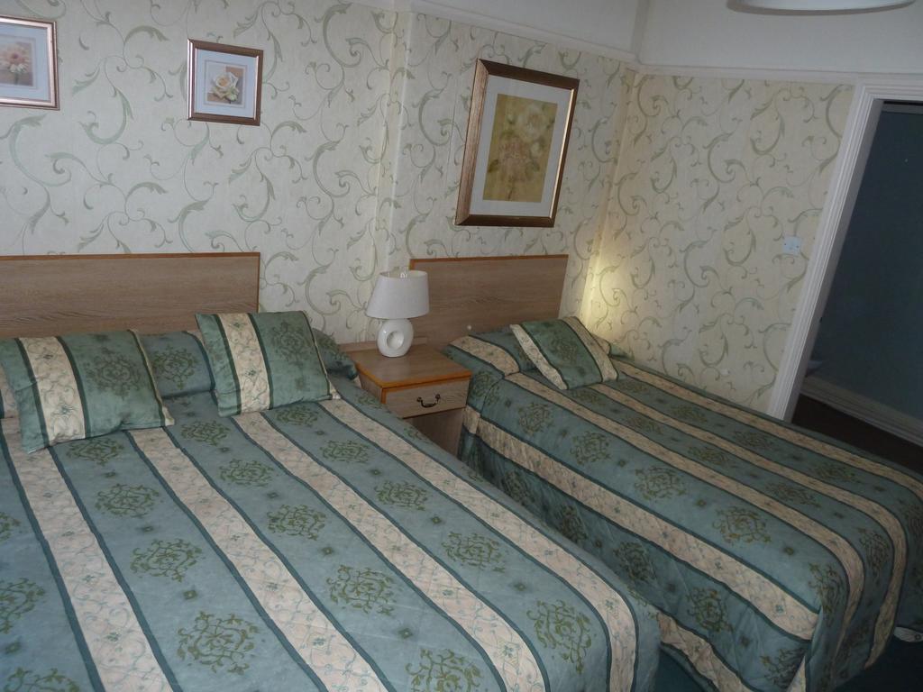بيركينهيد Villa Venezia الغرفة الصورة