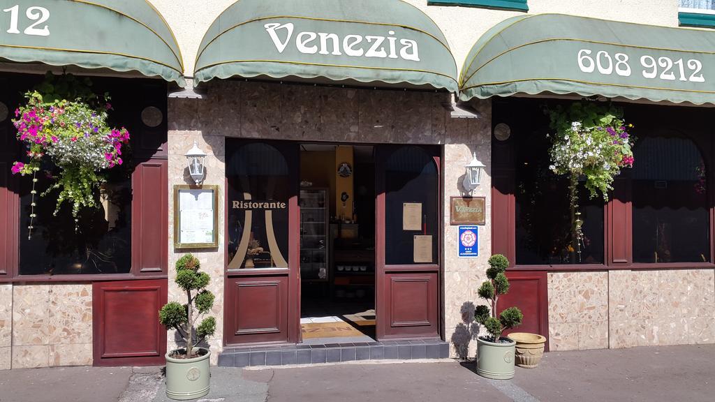 بيركينهيد Villa Venezia المظهر الخارجي الصورة